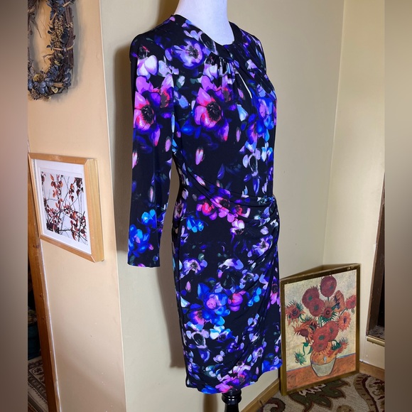 Vintage CACHE Size Large Floral Dress Keyhole Neck Gold Hardware Gathered Wrap - Picture 9 of 15